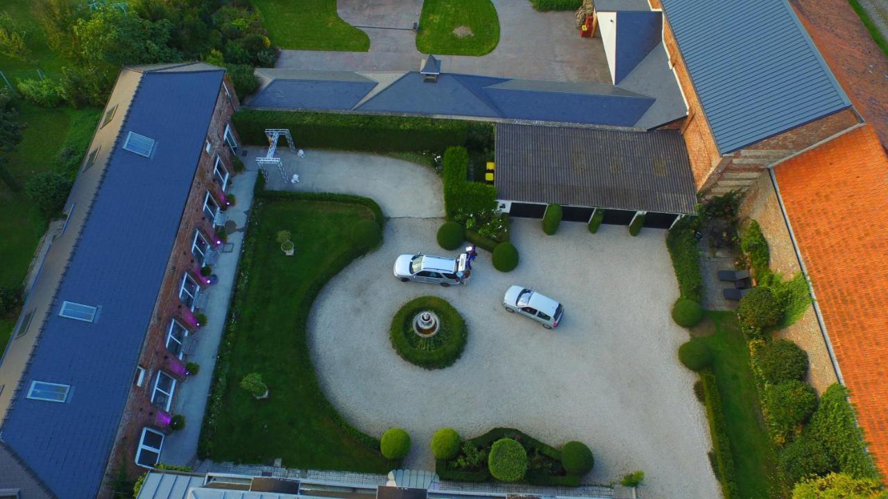 Manoir Le Louis XXI Hotel Masnieres Kültér fotó